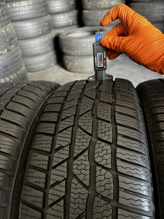 4 anvelope iarna 205/55/16 , Continental , 7.5-8.5 mm !