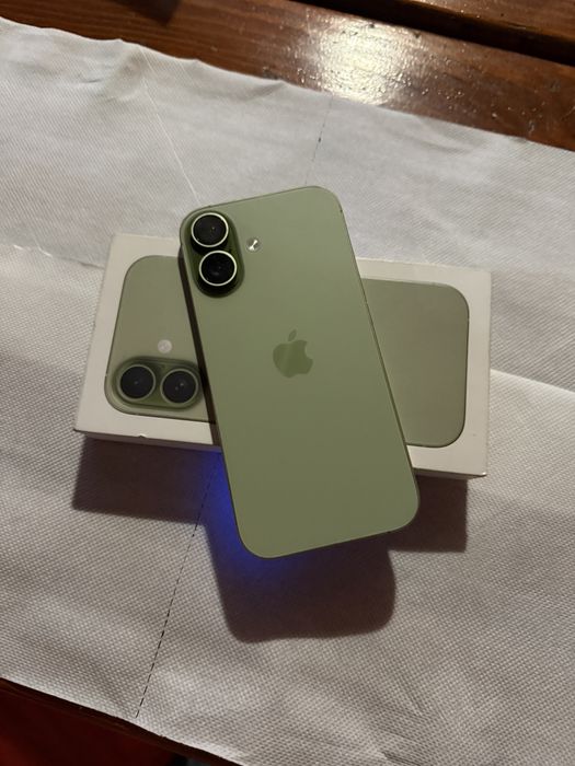 Vand iphone 17 normal noi