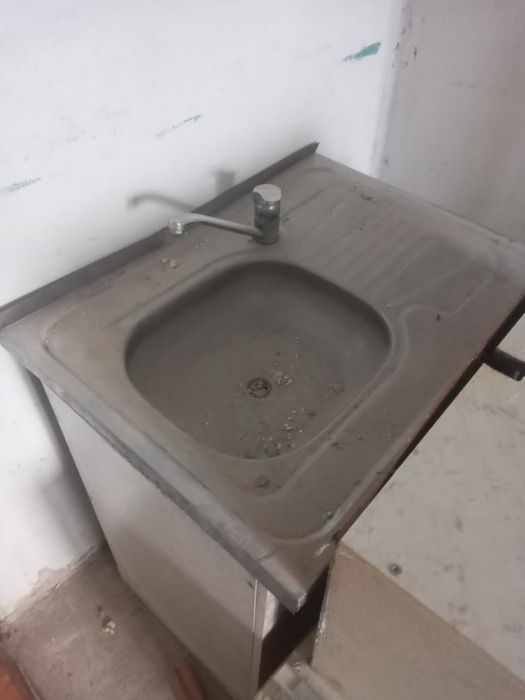 Отдам даром кухонный гарнитур