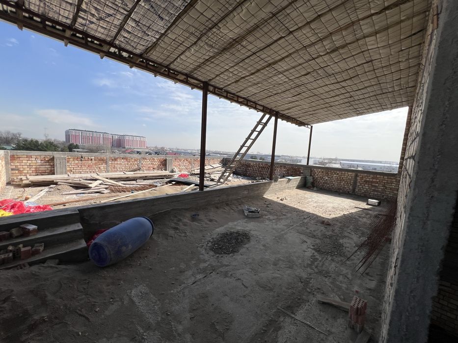 Продам свое нежилое ( офисное ) здание в Янгихаётском районе