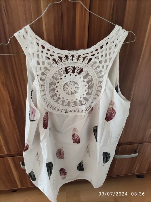 Тениска с принт за лятото