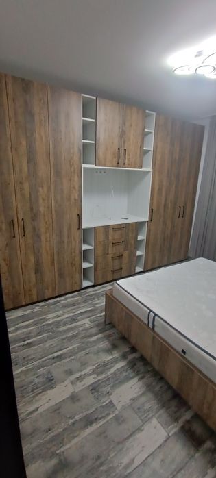 Dau în chirie apartament cu două camere