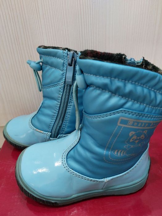 Продам обувь детская