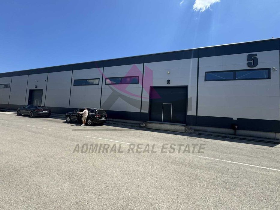 Дава се под наем Склад в Варна, Западна промишлена зона - 1650 кв.м за 8250 € - Снимка #4