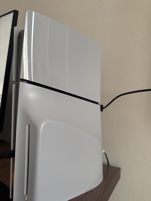 Продам PS5 1TB + Игры