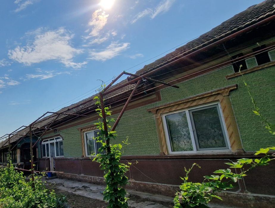 Casa Comana sat Falastoaca