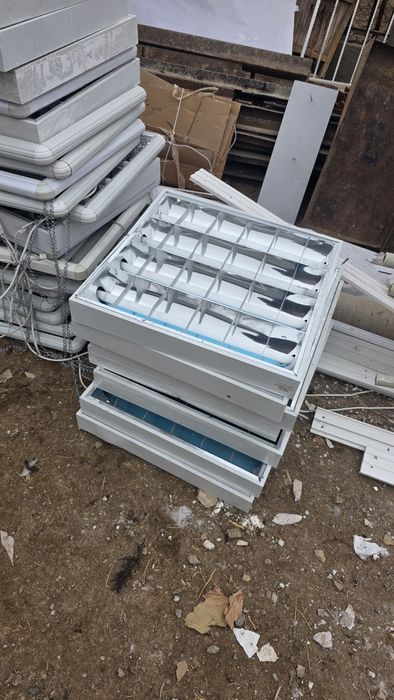 Продам светилник