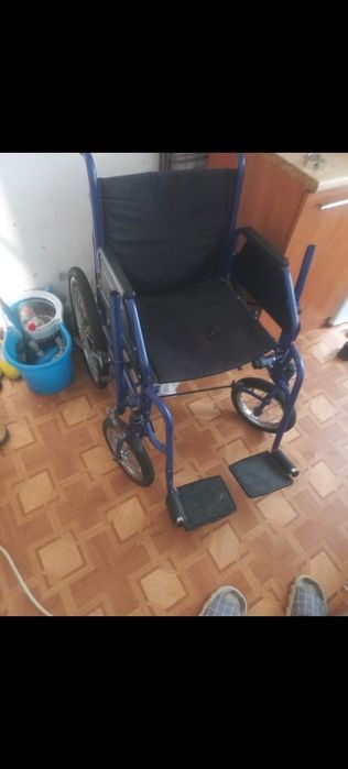 Инвалидный коляска