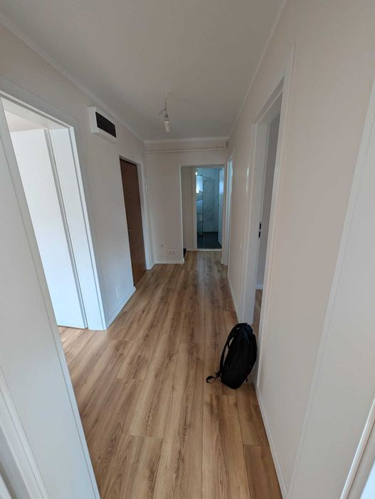 Apartament 3 camere, RECENT RENOVAT, 2 băi, 3 balcoane