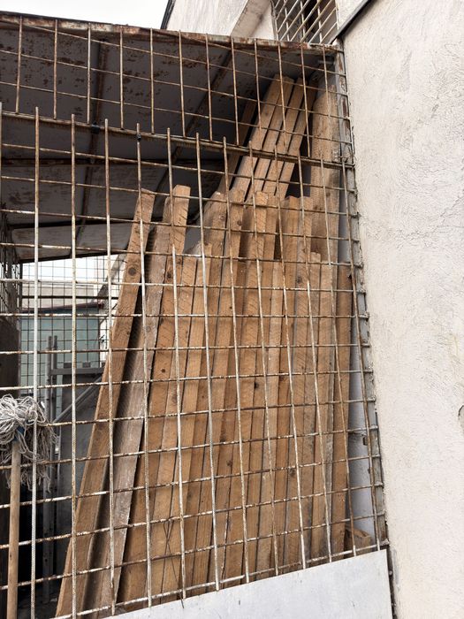 Dulapi 4m + scanduri diverse marimi