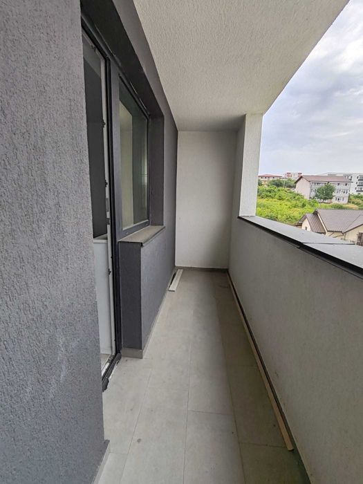 Apartament 2 camere decomandat 52mp Sofia District Visan