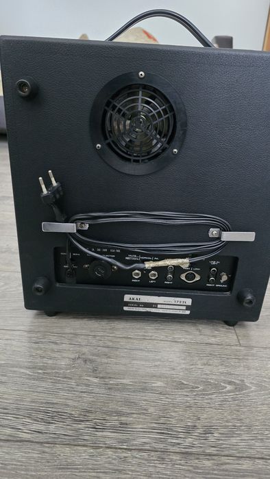 Magnetofon Akai 1722L