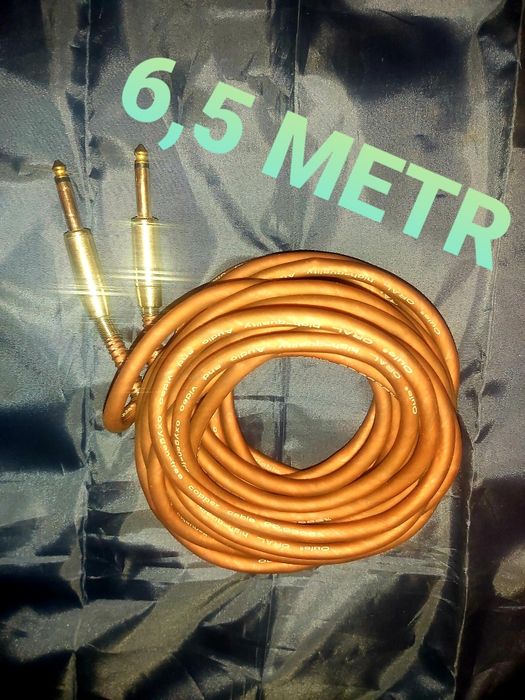 Elektron gitara sotiladi zudlik bilan