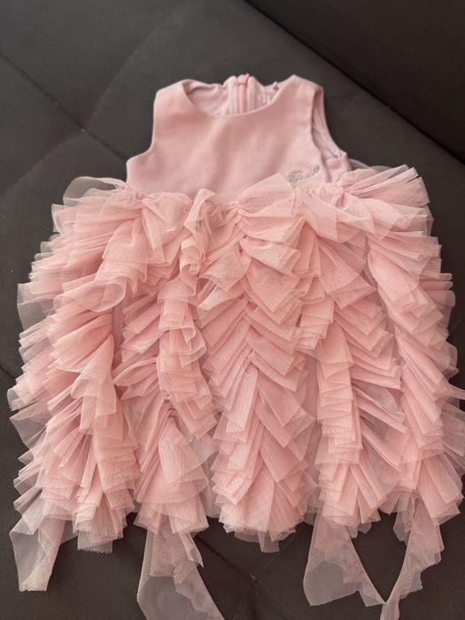 Рокли  на Guess 0-3 ,3-6 месеца