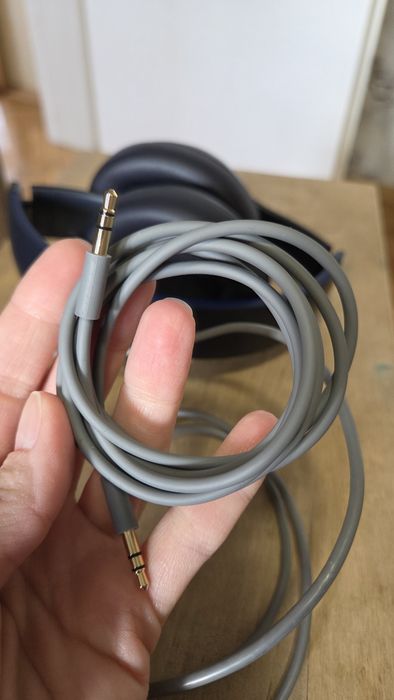 Beats Studio Pro – като нови, използвани 2 месеца