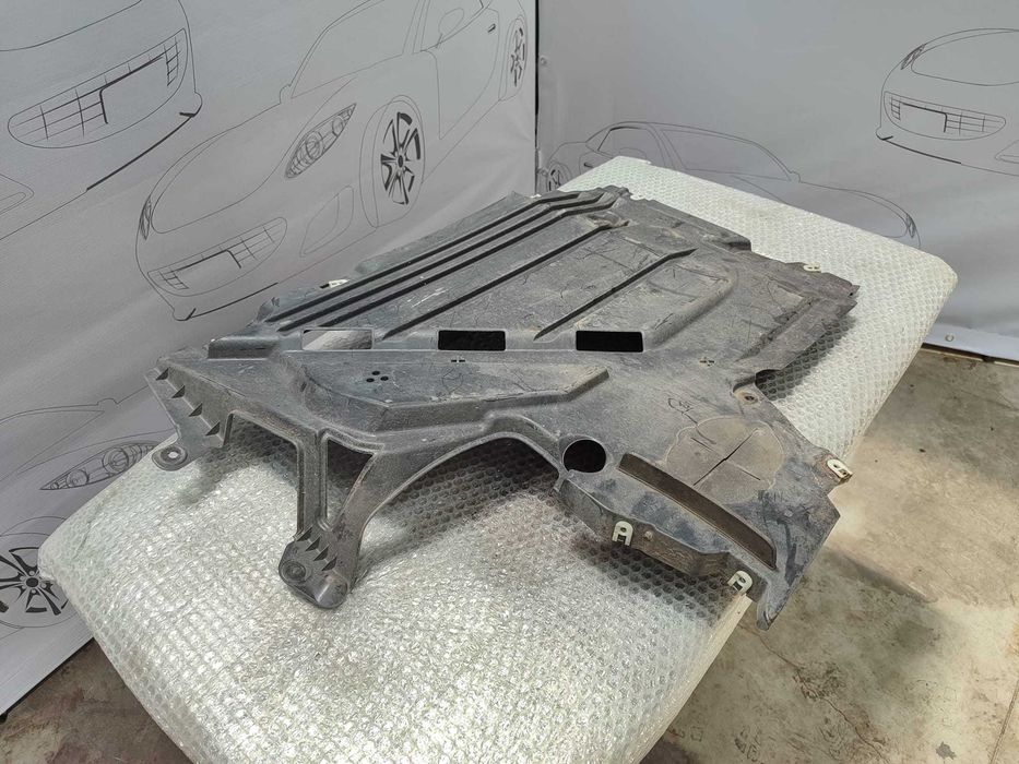 Scut Protectie Sasiu Sub Podea Stanga BMW Seria 1 (F40) 2019–2024 / Cod OEM 71757436655 51757436655 (4C2)