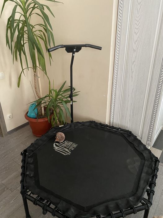 Продам батут для домашнего пользования