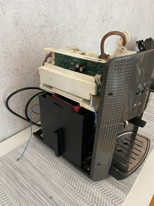 Кафеавтомат Krups Цял/На Части