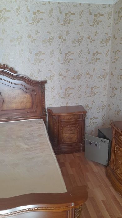 Продам срочно спальный гарнитур