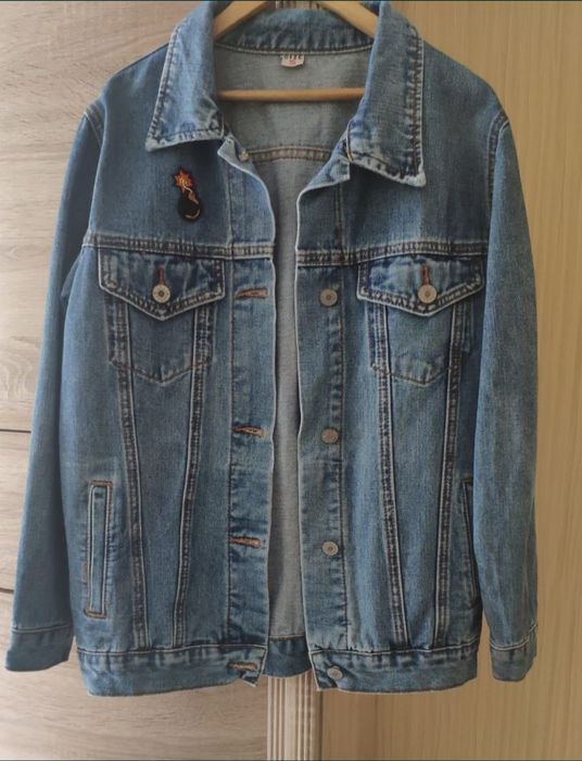 Джинсовая куртка