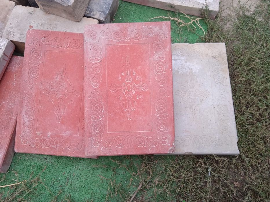 Продам брусчатку остатки 3 квадрата.