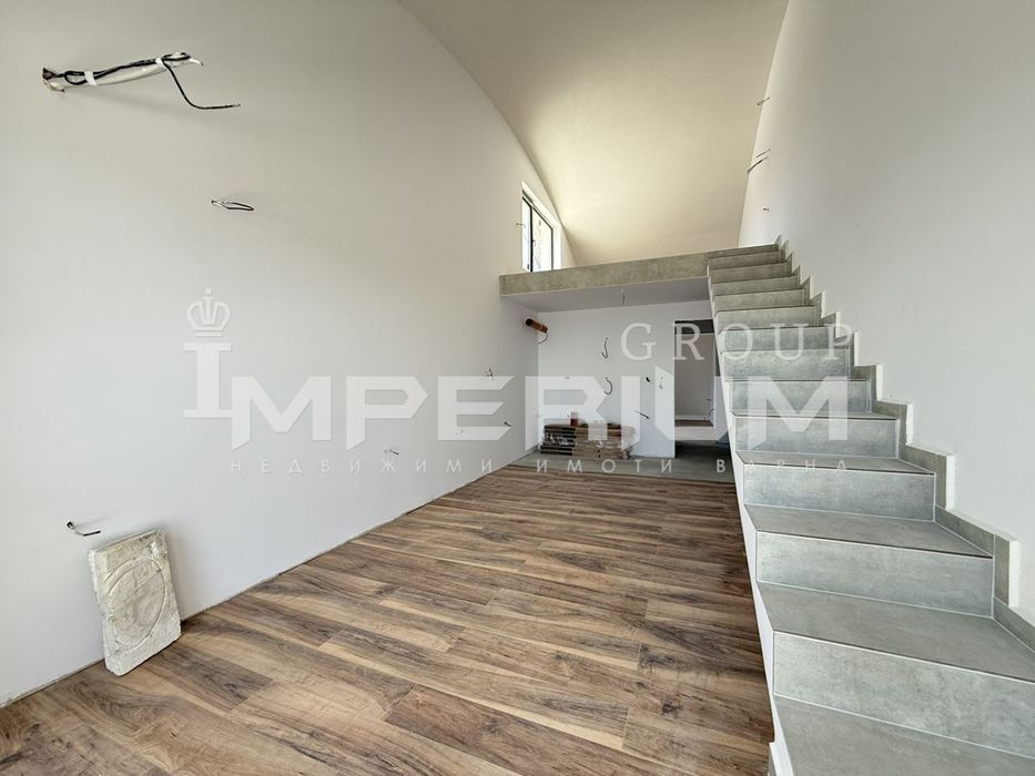 Продава се Мезонет в Варна, Виница - 150 кв.м за 544 €/кв.м - Снимка #1