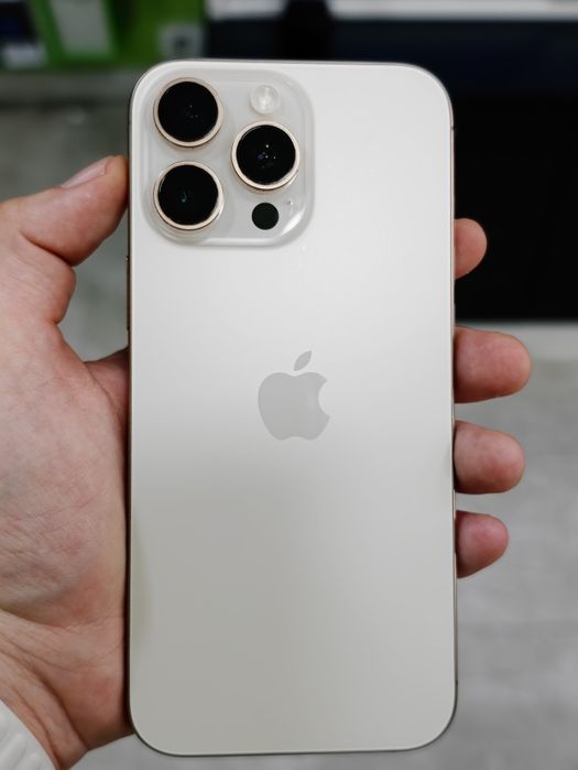 Iphone 16 pro max Desert 256GB