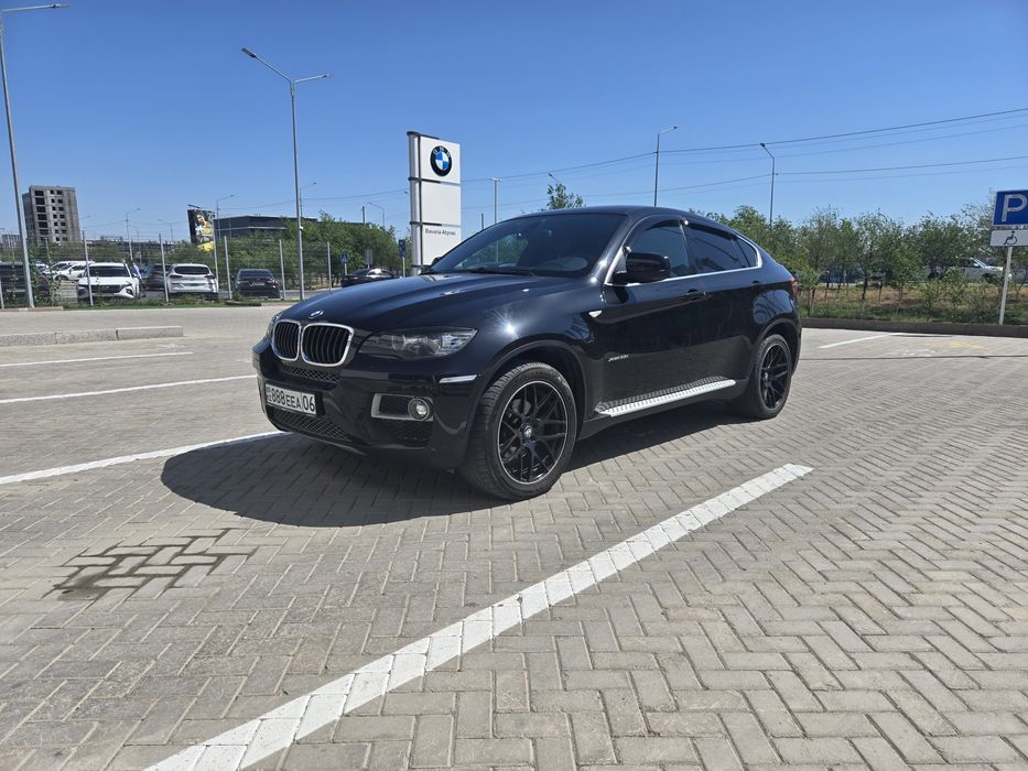 Продаем БМВ Х6, 2013г.в.