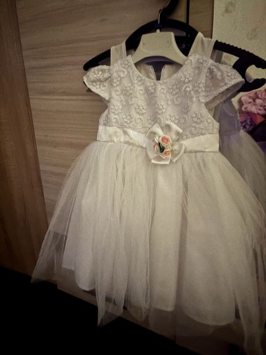 Официални детски рокли