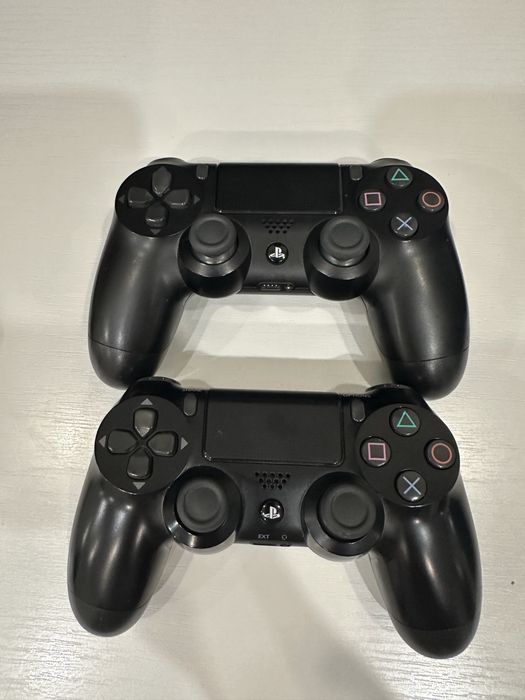 Playstation 4 slim
