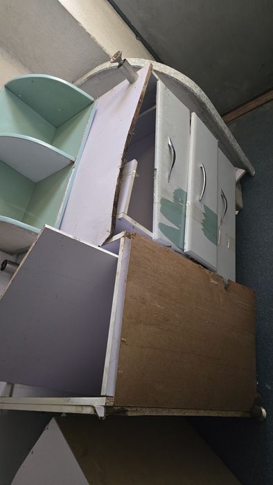 Продам части мебели для кухни