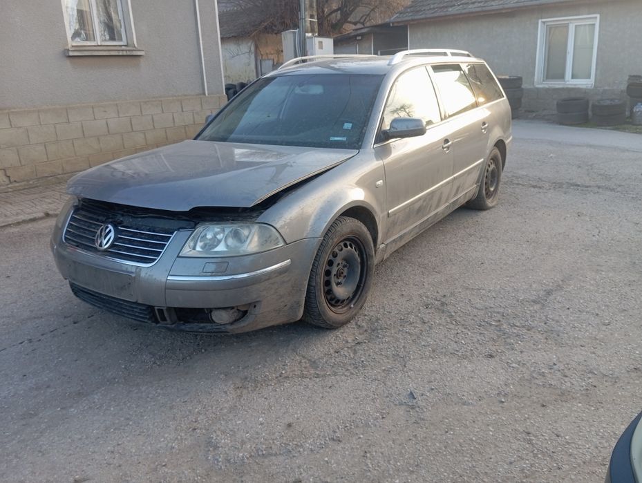 Продавам VW PASSAT B 5.5 2.5 4X4 На Части