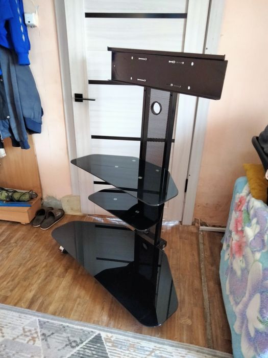 Подставка под телевизор