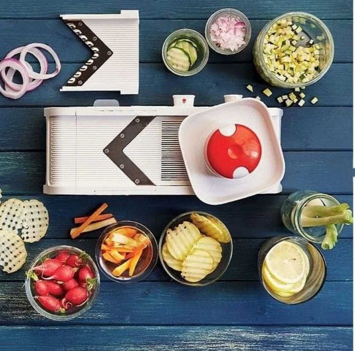 Терка Мандолина Tupperware с 2 насадками