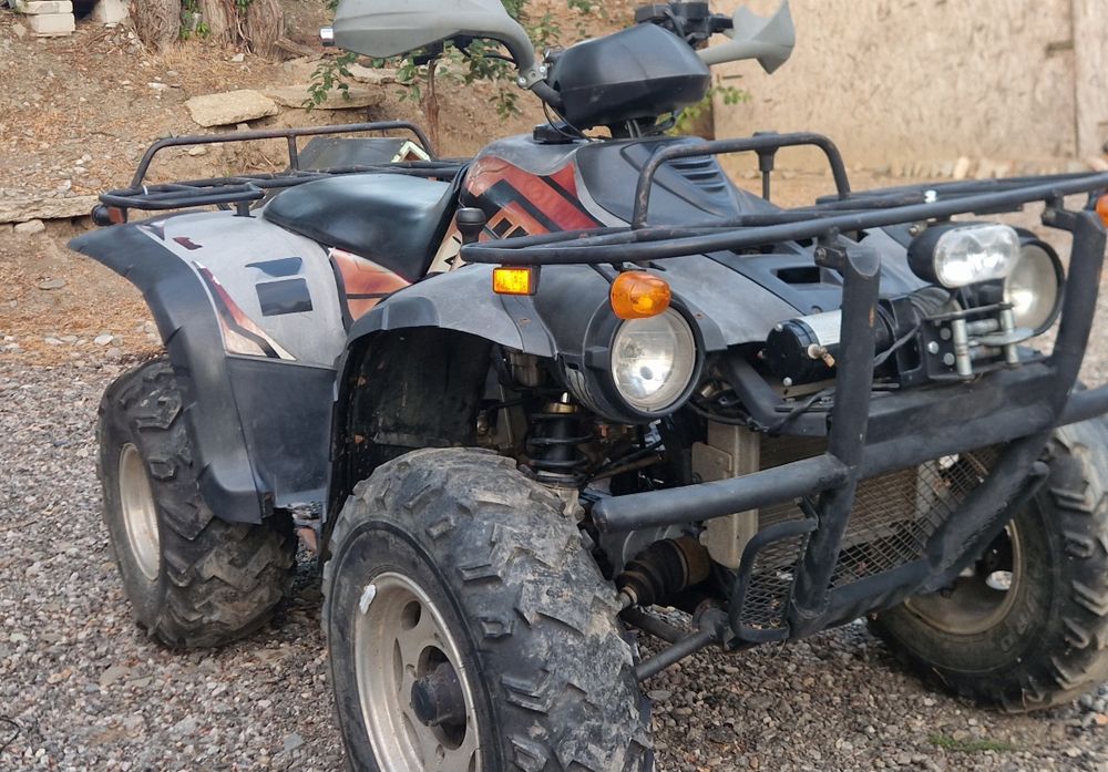 Vând atv linhai worker 300 cm³ an 2014 4x4