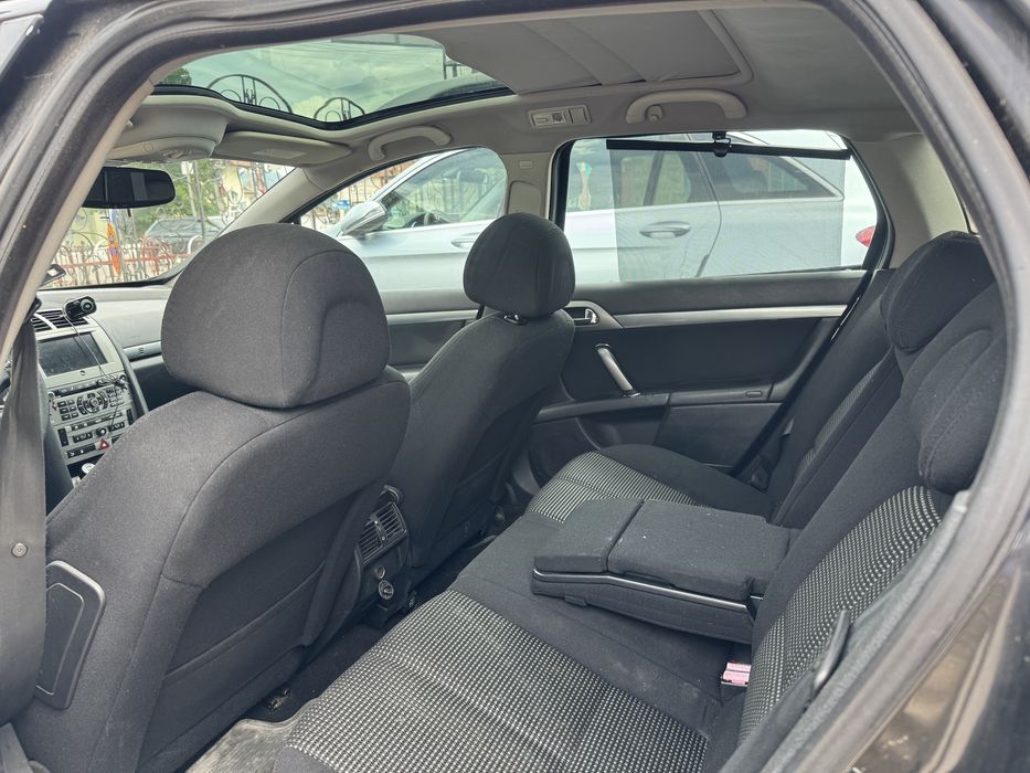 De vanzare Peugeot 407 SW 2.0 HDI