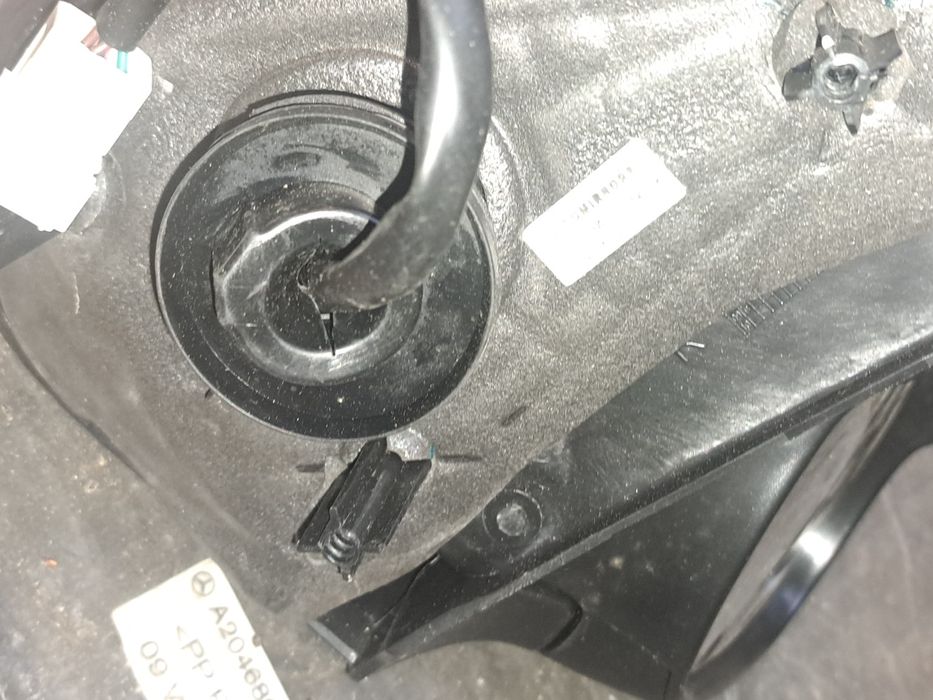 Дясно огледало и водна помпа за Пежо 206 2002г