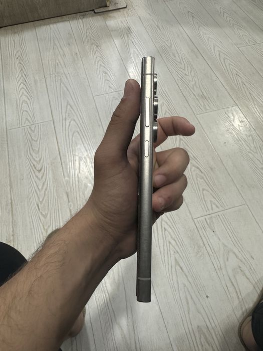 Samsung S24 ultra 12/256