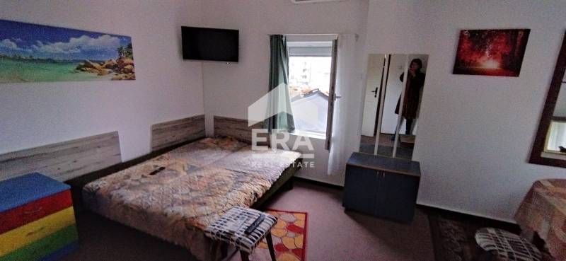 Дава се под наем Етаж от къща в Варна, Център - 80 кв.м за 318.75 € - Снимка #8