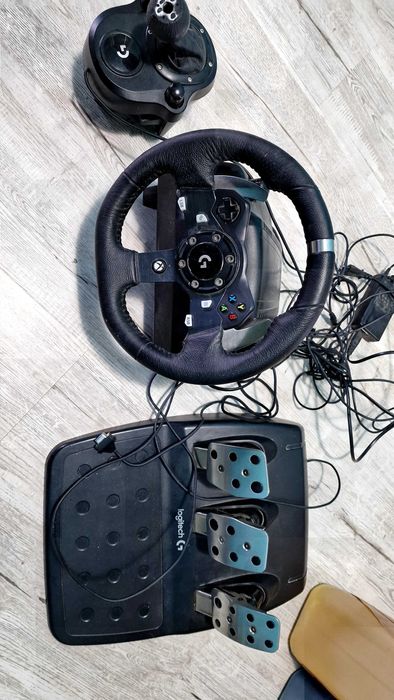 Vand volan gaming g920+schimbătorul