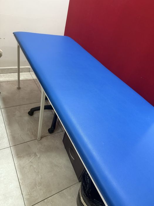 Кушетка бу продам дешево