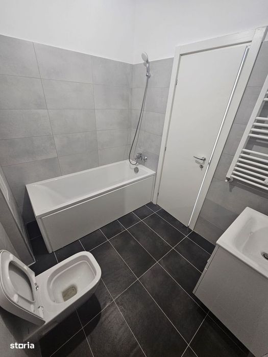 INTABULAT! Apartament cu 2 camere decomandat Central etaj 1 68mp