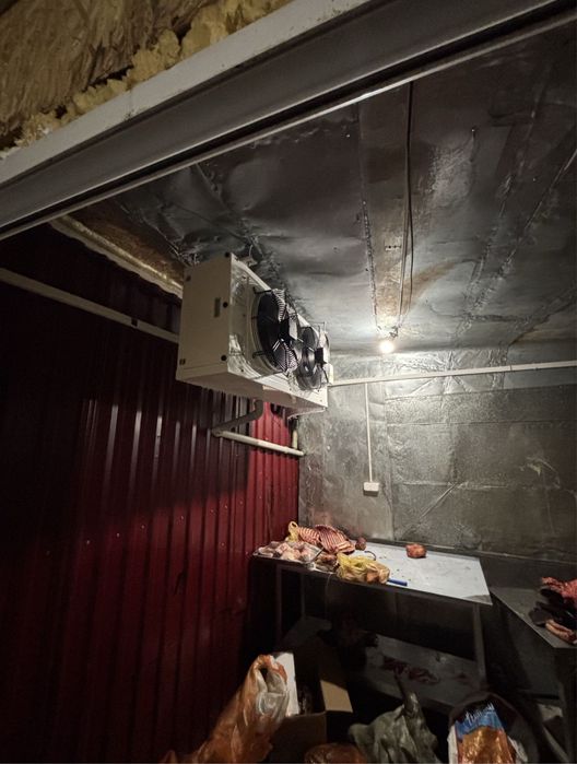 Продам павильон на арендной земле находится