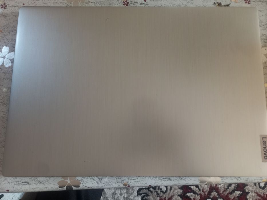 Lenova Ideapad 3 Intel core i3 10chi avlod