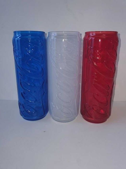 Чаши на Кока Кола