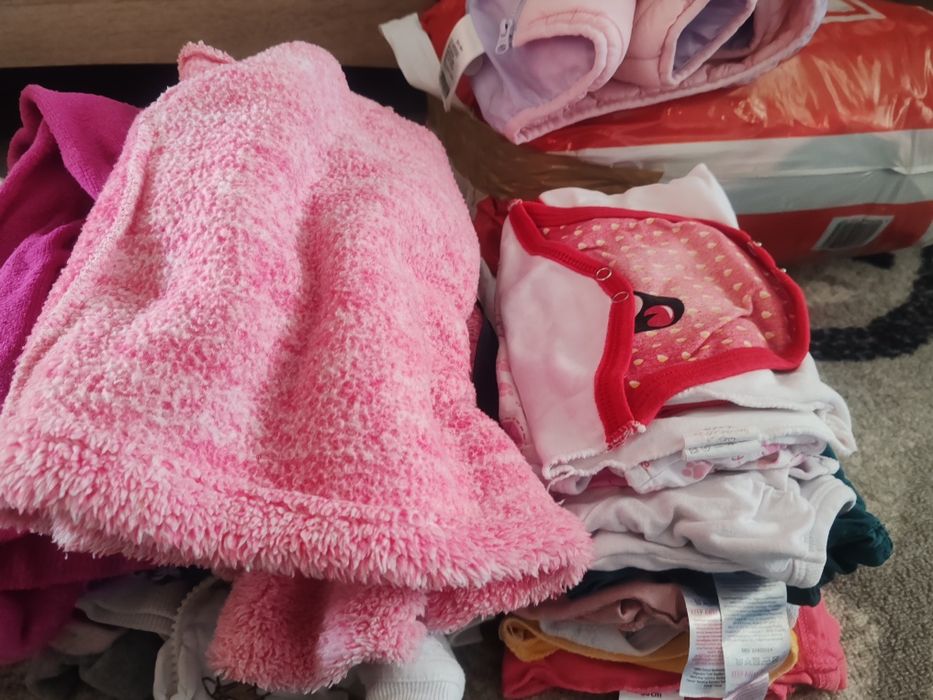 Дрешки за момиченце