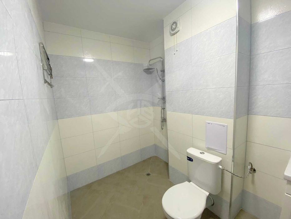 Продава се Многостаен апартамент в Пловдив, Христо Смирненски - 180 кв.м за 1053 €/кв.м - Снимка #10