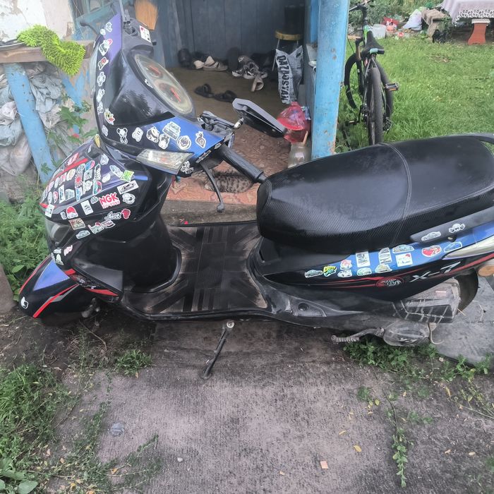 продам скутер хтс