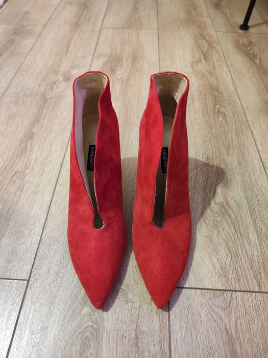 Vand ghete Nine West, marimea 42