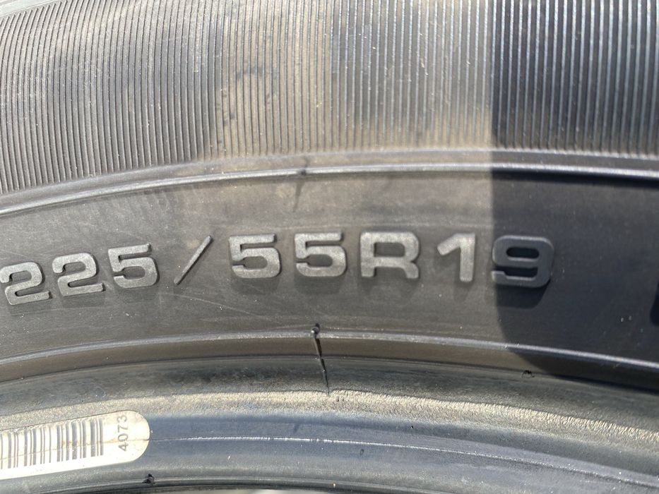 Шины 225/55/19 пара бу гудиер